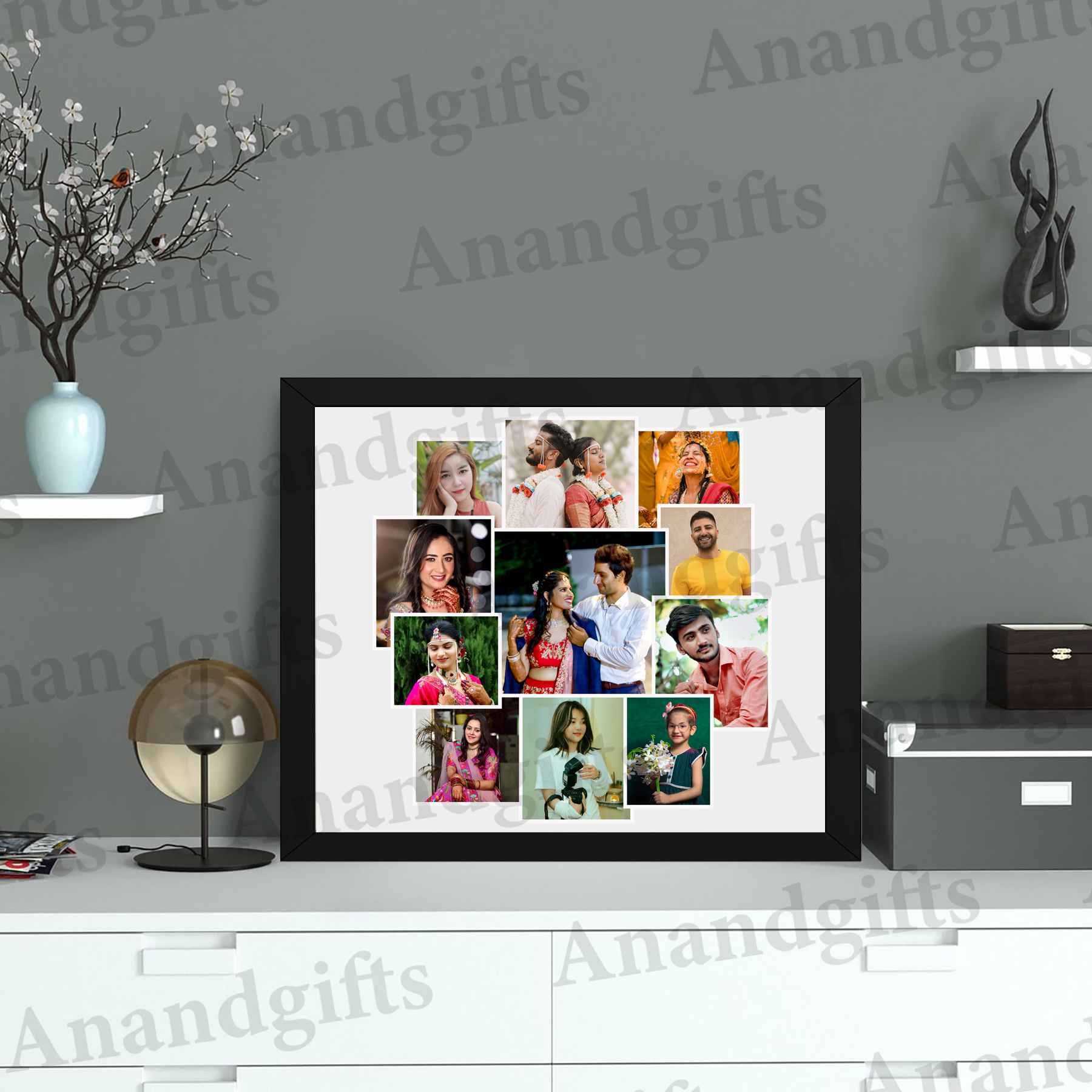 Circle of Memories – 11 Photo Collage Frame for Every Occasion Circle of Memories – 11 Photo Collage Frame for Every Occasion
