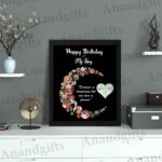 Lunar Memories – Moon-Shaped Collage Photo Frame for Birthdays, Weddings & Engagements